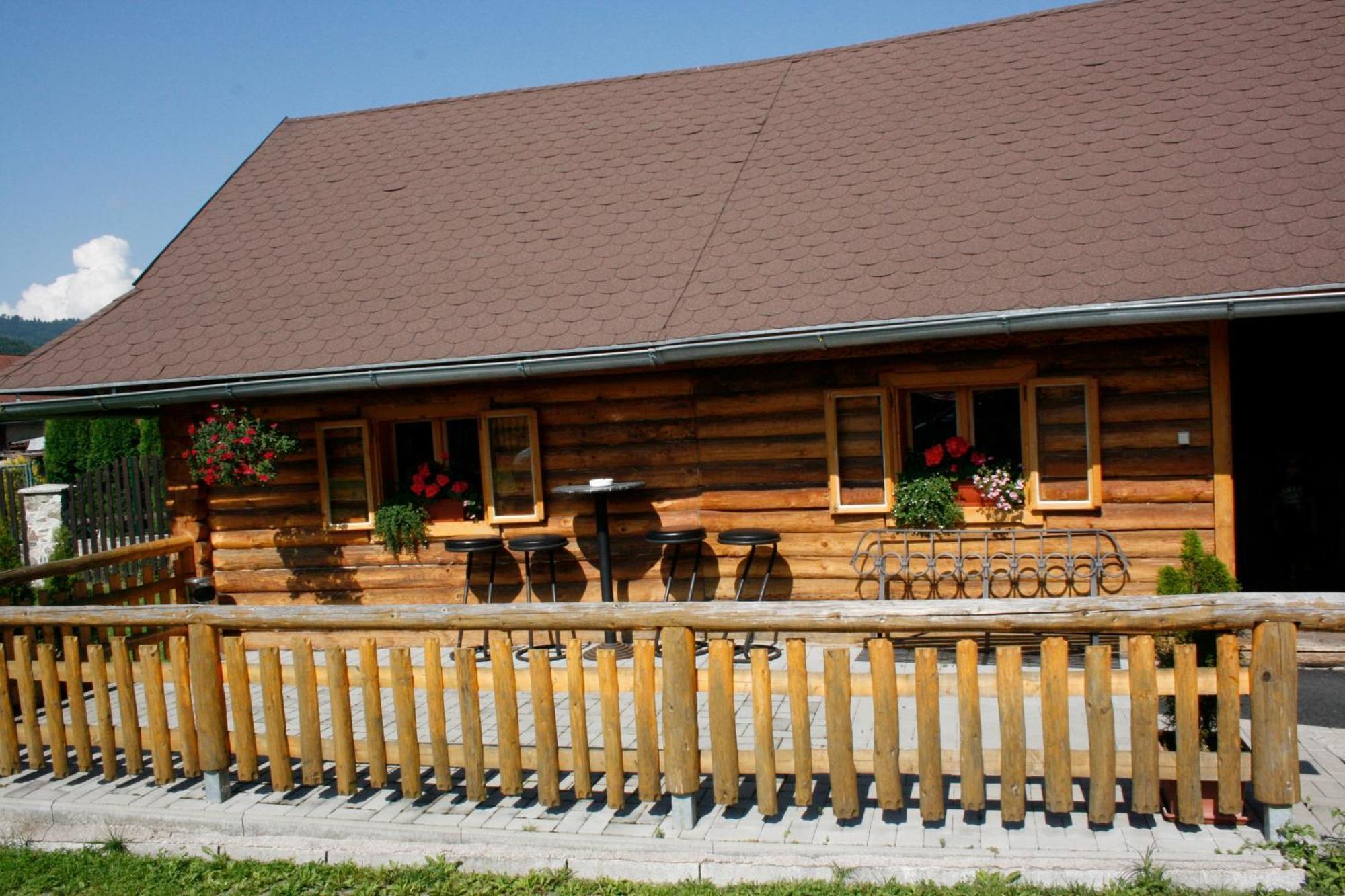 Penzion Fantazia Michalova - Brezno-Muranska Planina 외부 사진