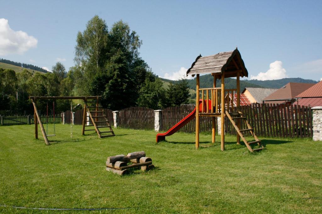 Penzion Fantazia Michalova - Brezno-Muranska Planina 외부 사진